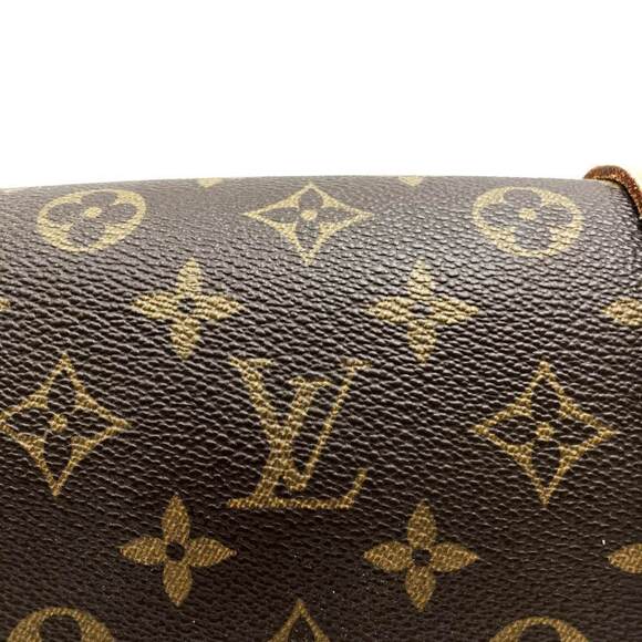 LOUIS VUITTON Brown Monogram Shoulder Bag - Picture 2 of 10